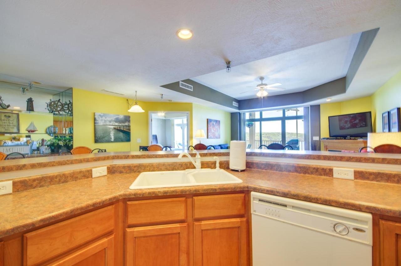 Lakefront Osage Beach Condo Balcony And Pool Access מראה חיצוני תמונה
