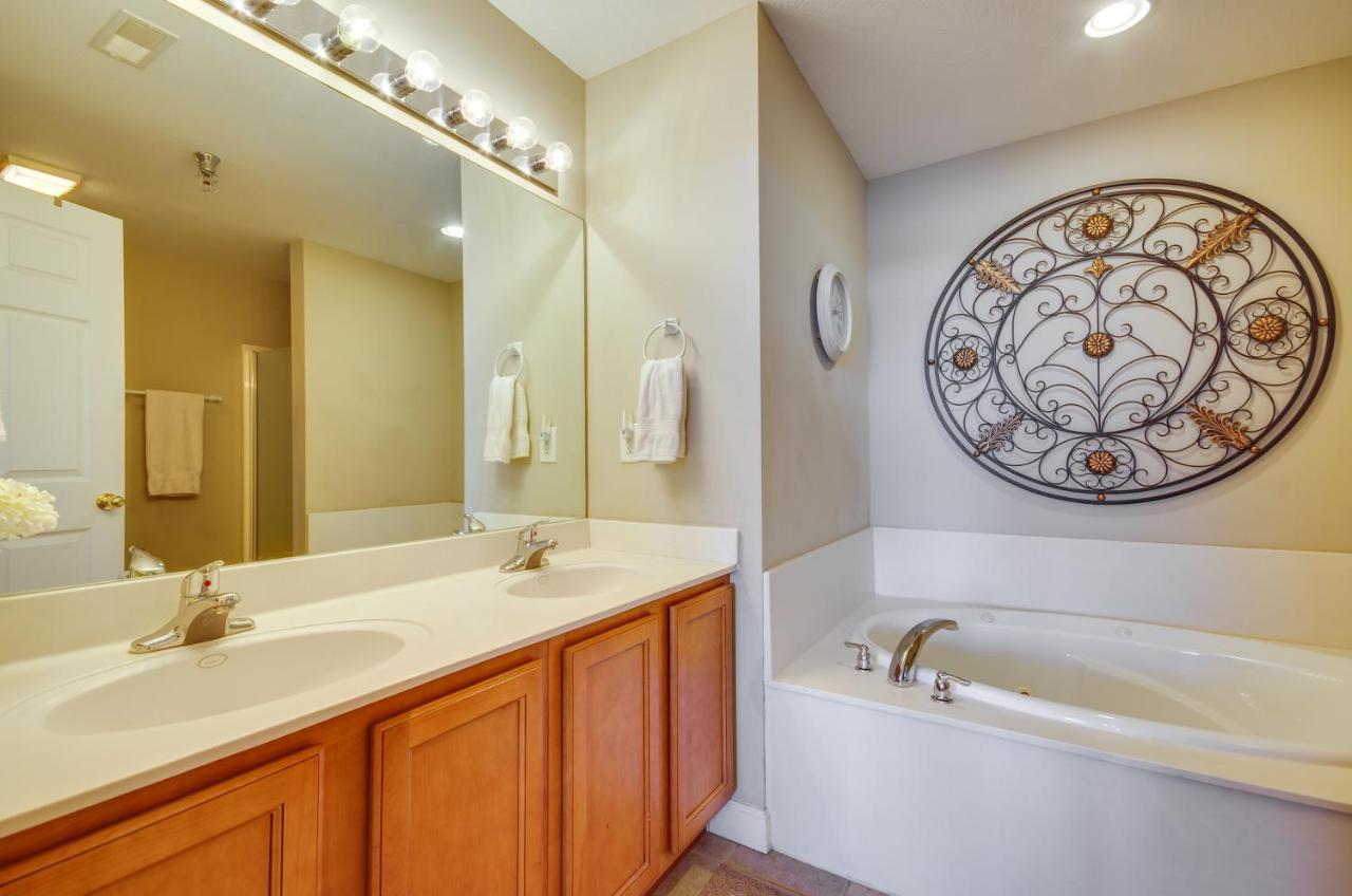 Lakefront Osage Beach Condo Balcony And Pool Access מראה חיצוני תמונה